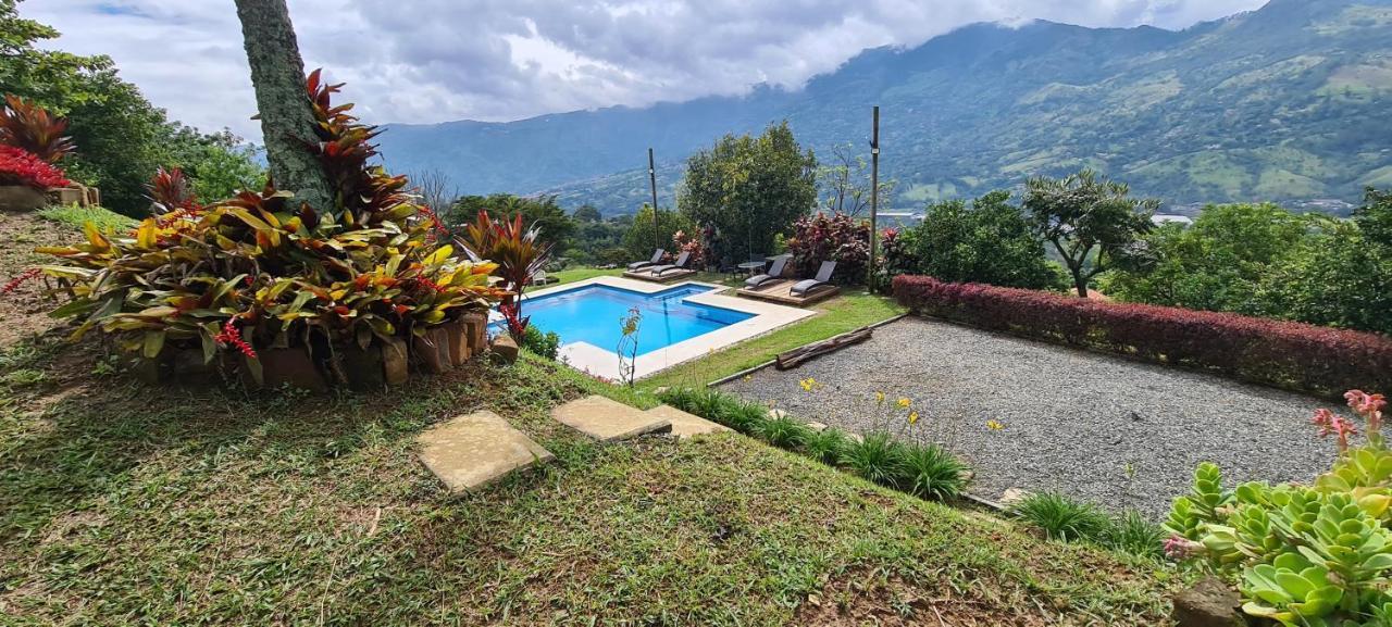 Finca Hotel Tierra Verde 히라르도타 외부 사진