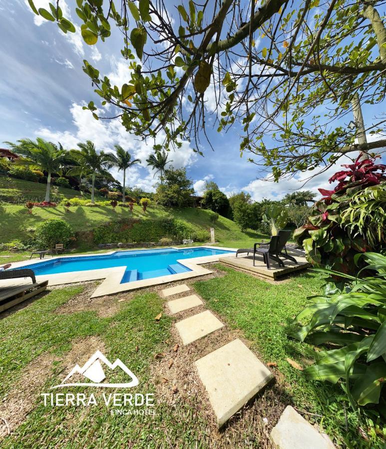 Finca Hotel Tierra Verde 히라르도타 외부 사진