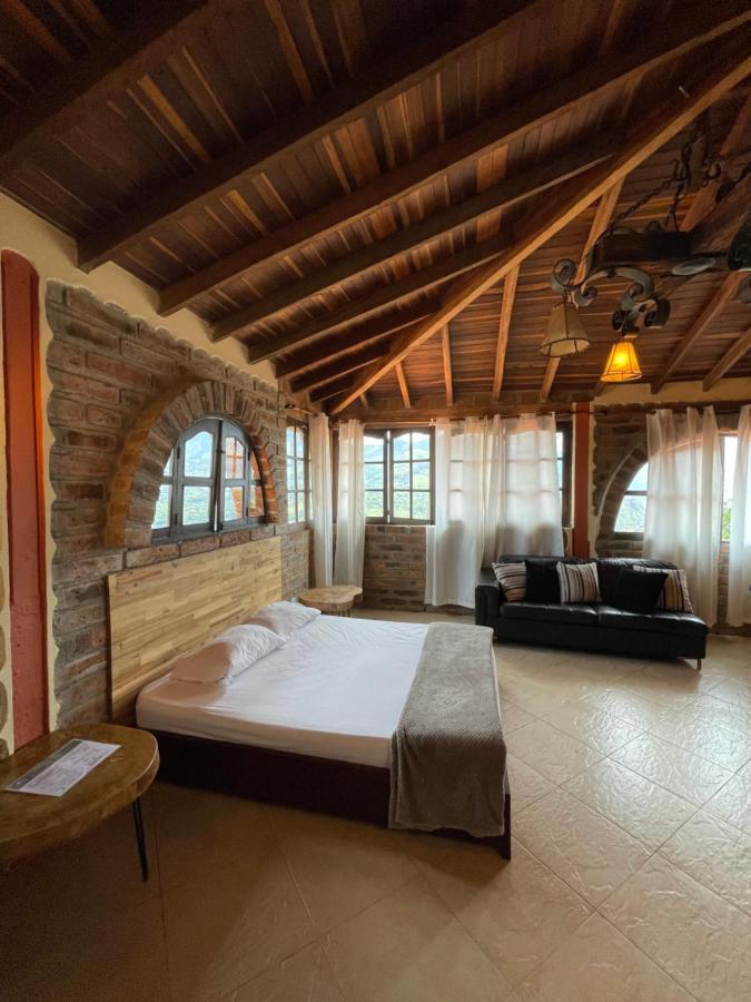 Finca Hotel Tierra Verde 히라르도타 외부 사진